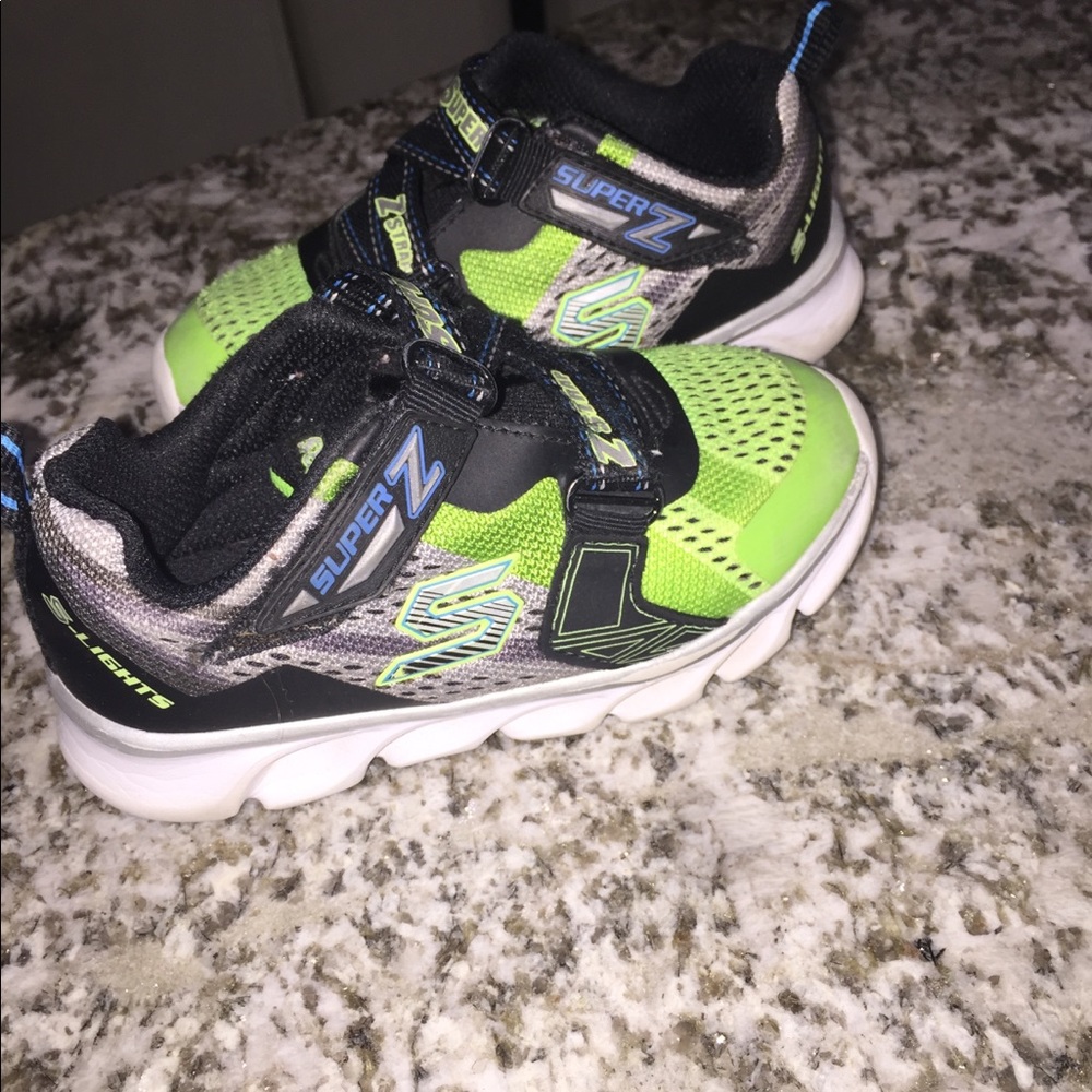 Little boys sketchers